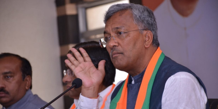 मुख्यमंत्री त्रिवेंद्र सिंह रावत के ख़िलाफ़ कथित आपत्तिजनक टिप्पणी करने पर युवक गिरफ़्तार