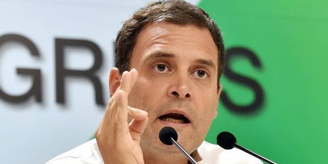मोदी हां करें, मैं घर आकर कर लूंगा भ्रष्टाचार पर बहस: राहुल गांधी