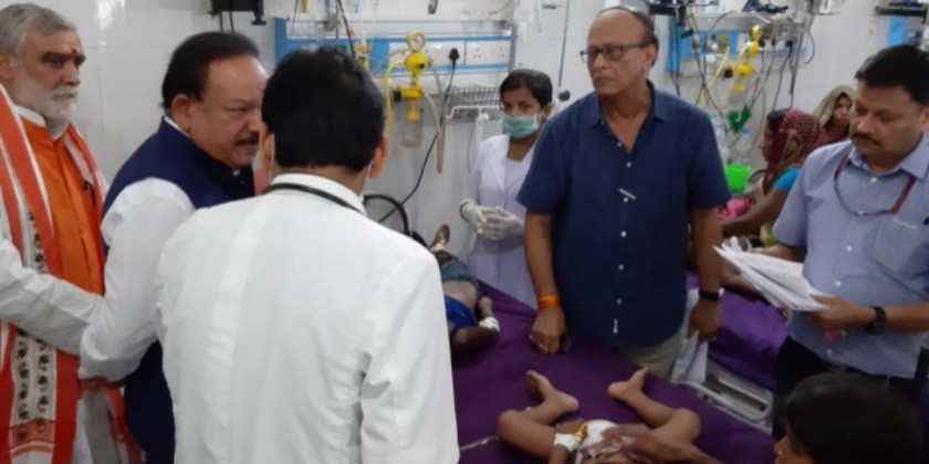 स्वास्थ्य मंत्री हर्षवर्धन की मौजूदगी में बच्ची की मौत, मुजफ्फरपुर में इंसेफेलाइटिस से 91 की गई जान