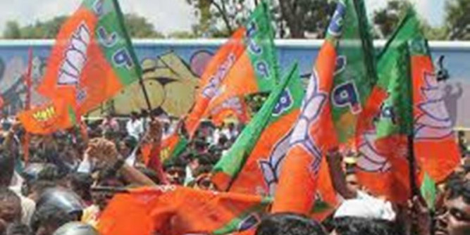 बनगांव मामले में पीआइएल दाखिल करेगी भाजपा, हाईकोर्ट ने कहा- नपा की घटना 'दुर्भाग्यजनक'