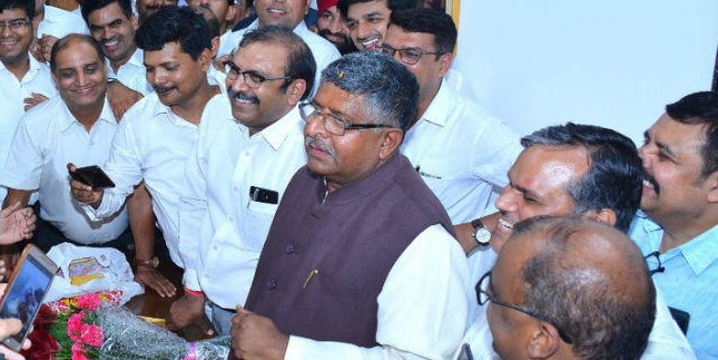 इस बार केंद्र में बिहार से होंगे कम-से-कम 10 मंत्री, 30 को नयी सरकार का होगा गठन