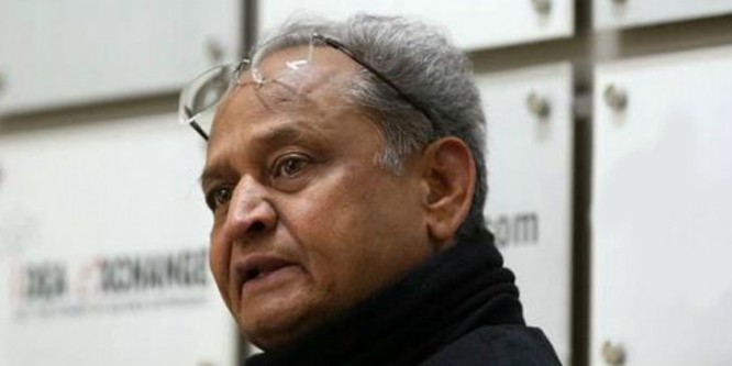 माेदी को राजस्थान ही नहीं, पूरे देश में हराएंग भास्कर के सवाल पर गहलोत