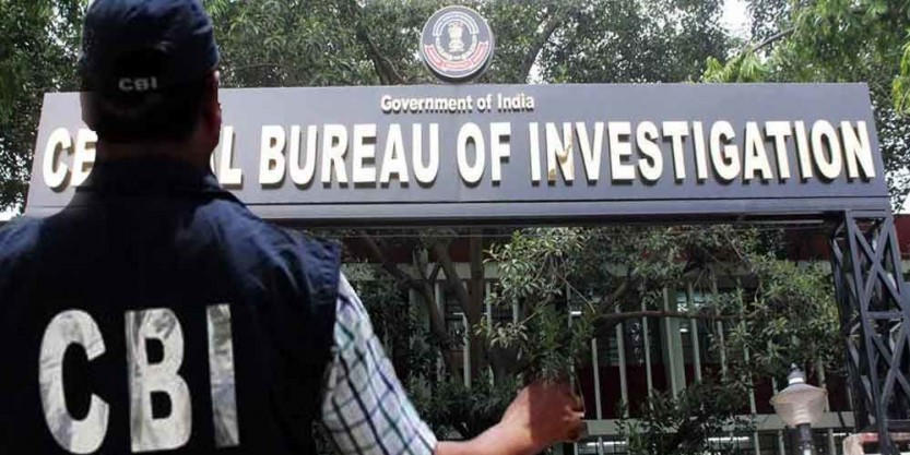 UP चीनी मिल घोटाला: मायावती के करीबी अफसर सहित 14 ठिकानों पर CBI रेड