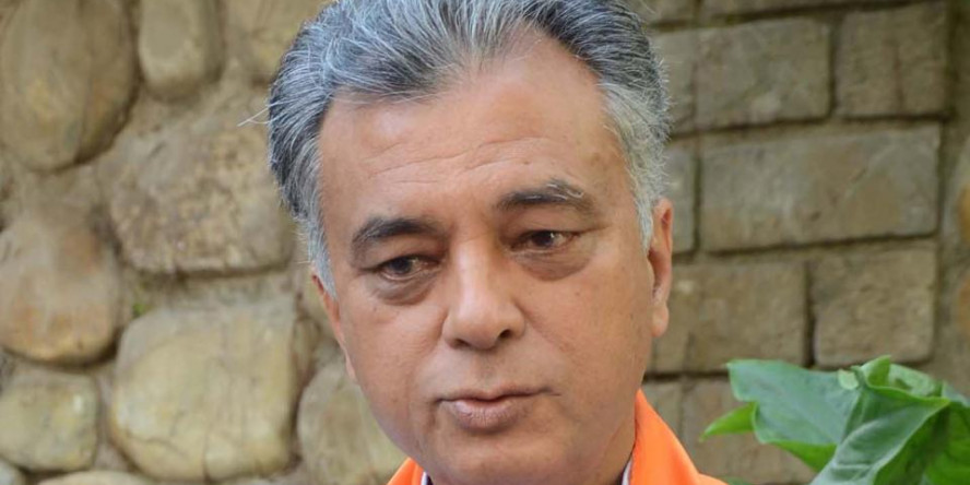सीएम जयराम ने कहा- अनिल शर्मा को बीजेपी से नहीं निकाला