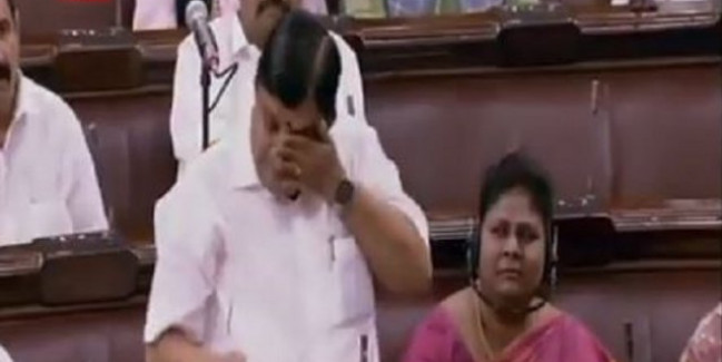राज्यसभा में फूट-फूटकर रोने लगे AIADMK सांसद