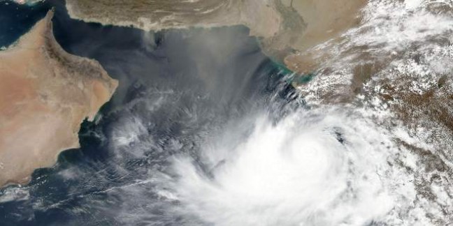 Weather Warning! Cyclone Vayu is Moving towards Oman, Gujarat Still on High Alert