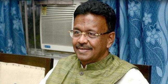 मुख्यमंत्री ममता बनर्जी के मंत्री का बयान- यूपी-बिहार व झारखंड के असामाजिक तत्व आकर फैला रहे हैं पश्चिम बंगाल में हिंसा
