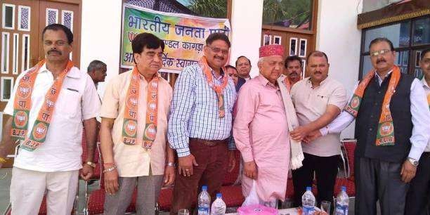धवाला बोले, काजल के रिश्तेदारी और बिरादरी वाले झांसे में न आएं