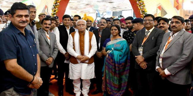 सीएम खट्टर का संकेत, सरकार नहीं लाएगी जॉब में 75 फीसदी आरक्षण का विधेयक