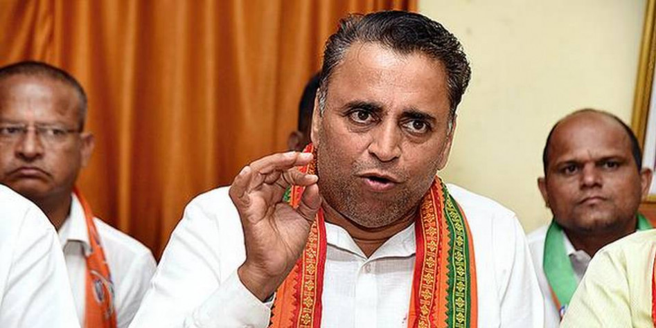 State suffered policy paralysis under TDP rule: Deodhar