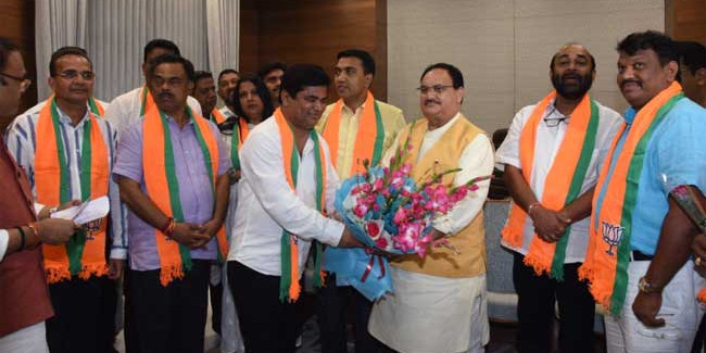 बीजेपी के सदस्यता अभियान का फोकस वोटर नहीं, विपक्षी नेताओं पर!