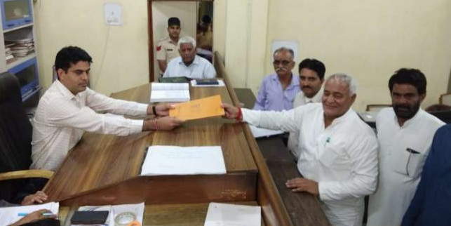 बागी हुए रेवाड़ी के भाजपा विधायक, निर्दलीय उम्मीदवार के तौर पर भरा पर्चा