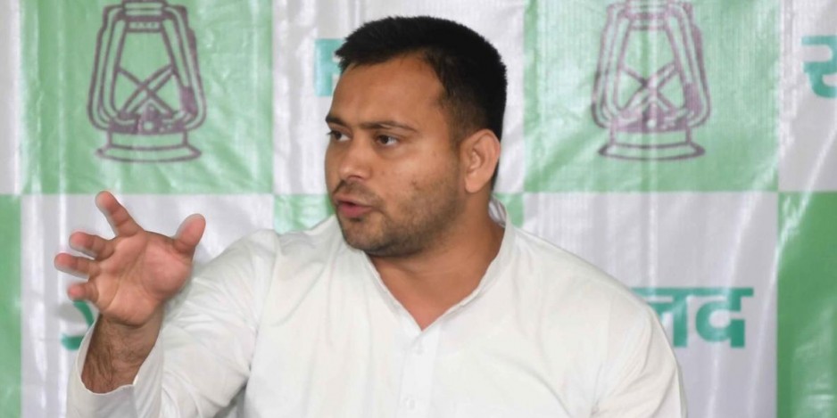 सपा-कांग्रेस के बाद अब RJD के प्रवक्ताओं की छुट्टी, अज्ञातवास से तेजस्वी की कार्रवाई