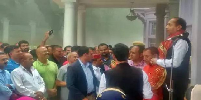 CM जयराम ठाकुर के सामने BJP विधायक ध्वाला के खिलाफ फूटी ‘अपनों की ज्वाला’