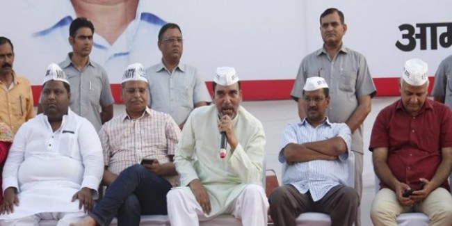 लोकसभा चुनाव में करारी हार के बाद अब AAP का नया नारा- 'दिल्ली में तो केजरीवाल'
