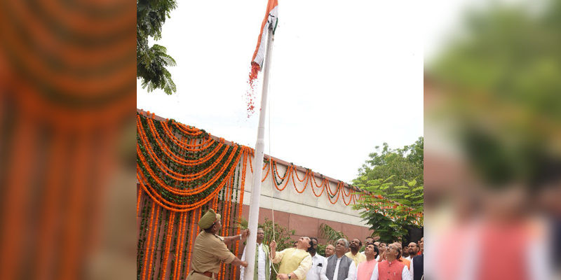 Nadda hoists Tricolour at BJP headquarters