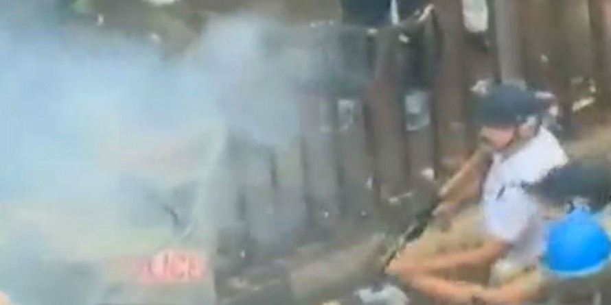 Kolkata Police uses tear gas, water canons against BJP's protest march