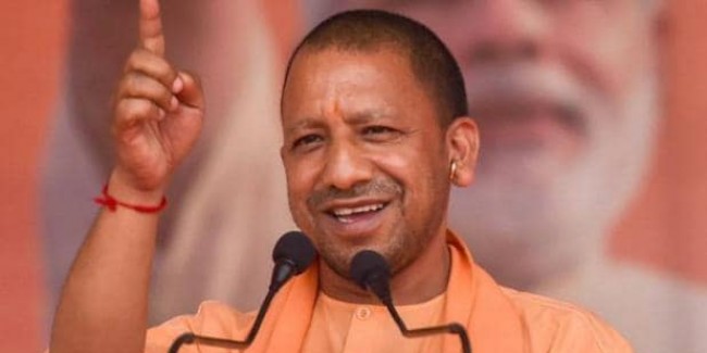 रात 2 बजे तक बैठक, फिर सुबह जल्दी फोन कर उठा देते थे अमित शाह: योगी आदित्यनाथ