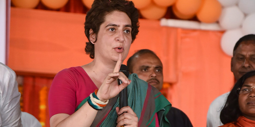 प्रियंका के आदेश पर उन्नाव रेप पीड़िता को न्याय दिलाने के लिए उपवास कर रहे कांग्रेसी