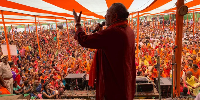 बदरुद्दीन अजमल की नजर में हिंदुस्तान में इस्लाम सिर्फ बच्चा पैदा करने की फैक्ट्री है-गिरिराज सिंह