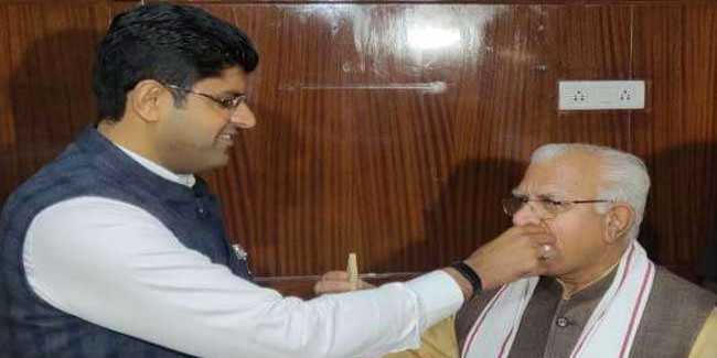 खट्टर और दुष्यंत चौटाला के 428 वादों का खर्च 78 हजार करोड़ रुपये