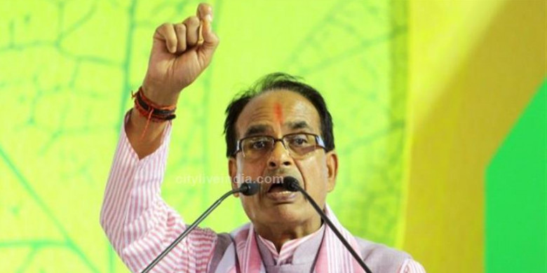 बंगाल के टैलेंट पर दीदी को भरोसा नहीं - शिवराज सिंह चौहान
