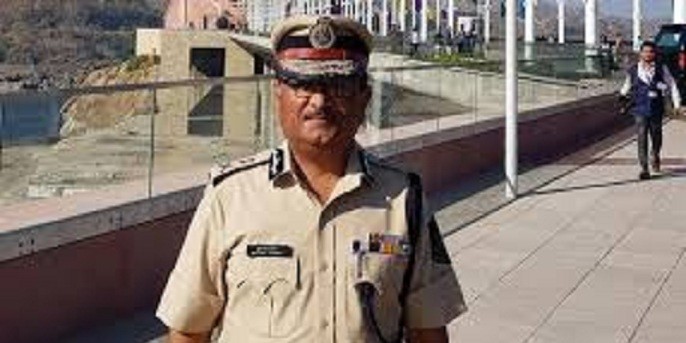 After Strict Helmet Rule, Goa Cop Compares Himself To Astronomer Galileo