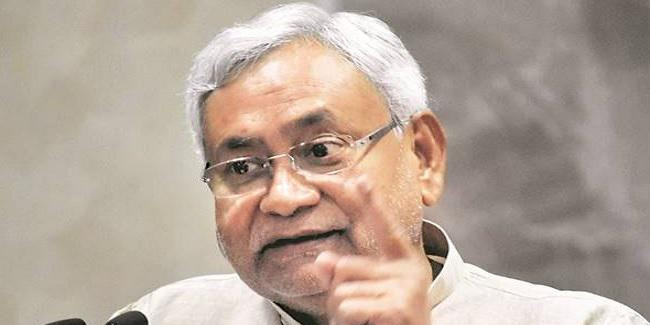 बिहार सरकार अब शराब के बड़े कारोबारियों, सप्लायरों के खिलाफ करेगी बड़ी कार्रवाई, CM नीतीश ने दिये जरूरी निर्देश
