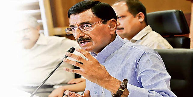 पत्रकारों से रूबरू हुए सांसद संजय सेठ, कहा - जनहित से खिलवाड़ करनेवालों को बर्दाश्त नहीं किया जायेगा