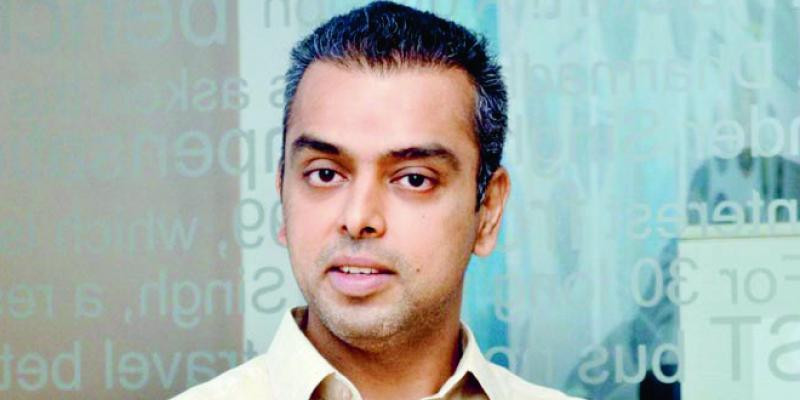 महाराष्ट्र में ट्विस्ट, मिलिंद देवड़ा बोले- कांग्रेस और NCP को मौका दें राज्यपाल