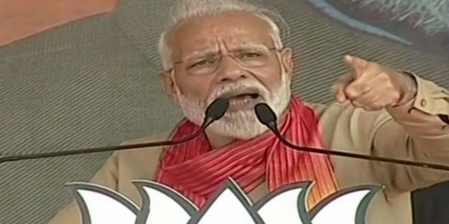 पीएम मोदी बोले- अनुच्छेद 370 का जिक्र करने पर होता है कांग्रेस के पेट में दर्द