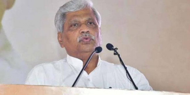 रामलाल के हटते ही प्रभात झा का तंज; कुछ लोग इंसान होते हुए भी खुद को भगवान मानने लगते हैं