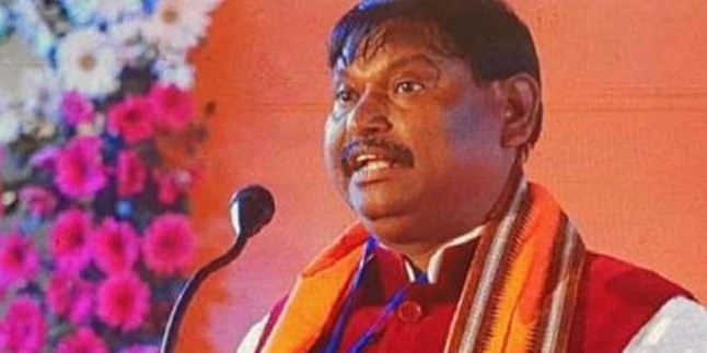 तीन बार झारखंड के सीएम रह चुके अर्जुन मुंडा ने ली केंद्रीय मंत्री पद की शपथ