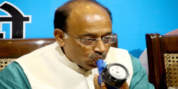दिल्ली में पानी के बिलों की माफी केजरीवाल का चुनावी स्टंट: विजय गोयल