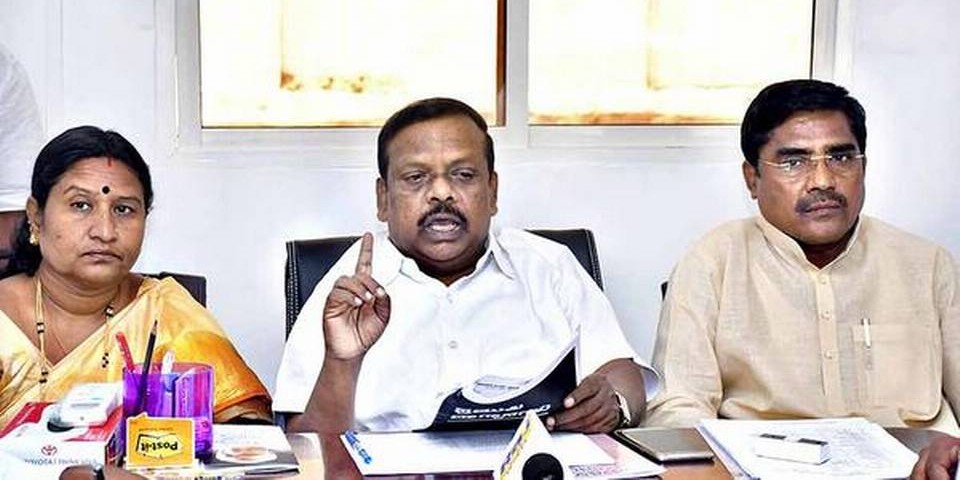 Kharge becoming PM cannot be ruled out, says L. Hanumanthaiah