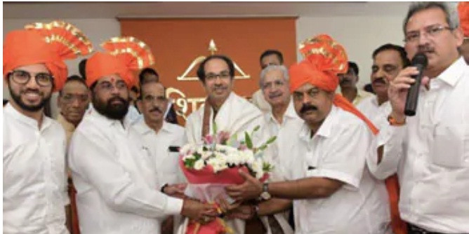उद्धव ठाकरे बोले- जो तय हुआ था वह लेंगे, सभी विकल्प खुले