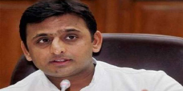 अखिलेश की बीजेपी सरकार व अफसरों को चेतावनी- सपा सरकार आने पर होगी पुष्पेंद्र एनकाउंटर की जांच
