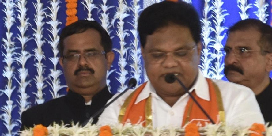 Maharashtra Minister Blames Crabs For Dam Breach That Killed 14