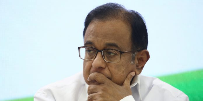 इंद्राणी मुखर्जी का दावा- चिदंबरम और बेटे कार्ति को 50 लाख डॉलर दिए