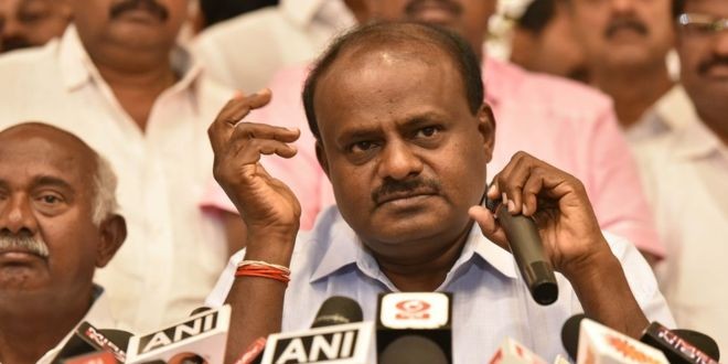 कर्नाटक में कांग्रेस-जेडीएस सरकार गिरी तो इसके कई मायने