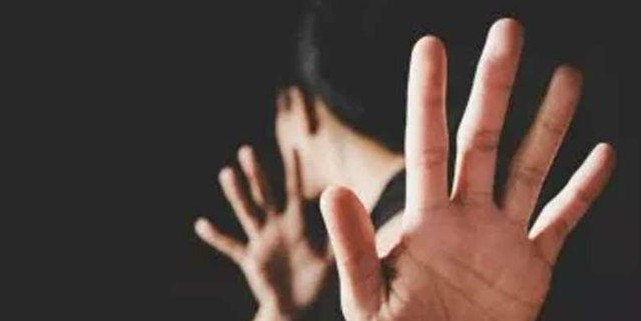 शिक्षिका ने विधायक व प्राचार्य सहित पांच पर लगाये प्रताड़ना व शोषण के आरोप