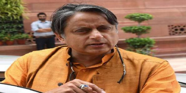 कश्मीर मुद्दे पर किसी की मध्यस्थता की जरूरत नहीं : शशि थरूर