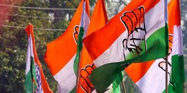 निकाय चुनाव से पहले कांग्रेस को जबर्दस्त झटका, 8 प्रत्याशियों ने वापस लिया नामांकन