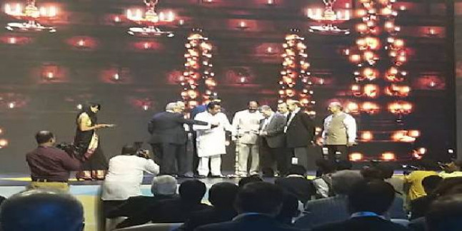 मुख्यमंत्री कमलनाथ ने मैग्नीफिसेंट एमपी का किया उद्घाटन, वेबकास्ट के जरिए मुकेश अंबानी ने रखी अपनी बात