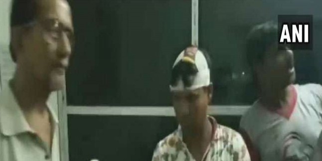 पश्चिम बंगाल के बर्धमान में टीएमसी व भाजपा कार्यकर्ताओं के बीच झड़प, पांच घायल