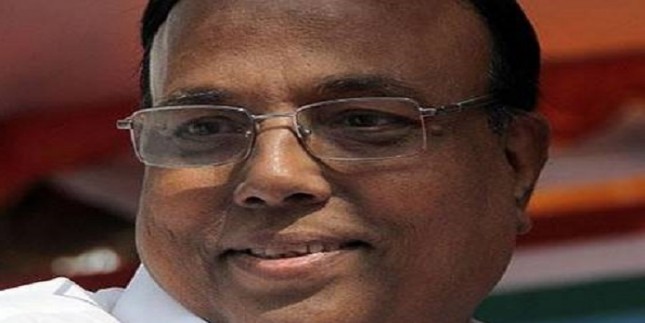 ‘Theni poll officials conniving with AIADMK candidate’