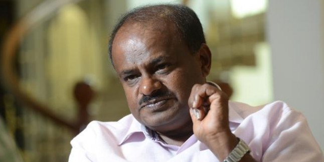 I'll Respond To Siddaramaiah At An Appropriate Time: HD Kumaraswamy