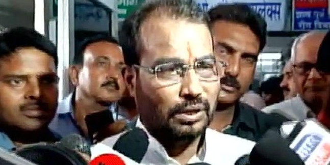 सवाल पूछे जाने पर भड़के बिहार के मंत्री, कहा- हर गतिविधि पर CM नीतीश कुमार की नजर