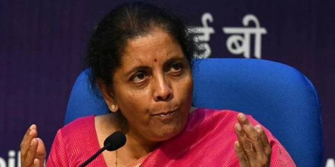 वित्त मंत्रालय में अब प्रेस कॉन्फ्रेंस के दौरान पत्रकार नहीं पूछे पाएंगे सवाल, करना होगा 'ईमेल'