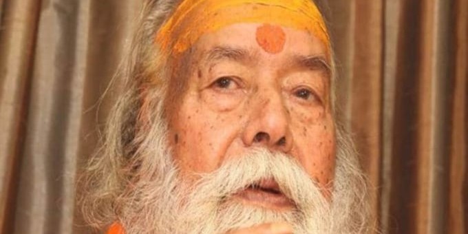 स्वामी स्वरूपानंद का आरोप- राम मंदिर के नाम पर मूर्ख बना रही मोदी सरकार